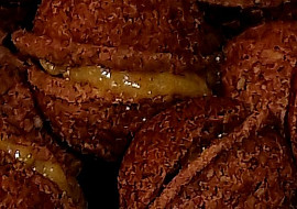 Ořechy mini - cukroví (Dělala jsem krém cislo 2 a top 😊👌🧣🧤🎄)