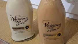 Vánoční vaječný likér