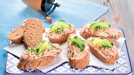 Jednohubky se šunkovou pěnou