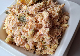 Domácí vlašský salát na chlebíčky