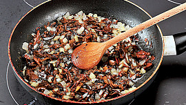 Staročeský houbový kuba