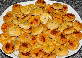 Sýrové pečivo k posezení