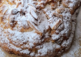 Tvarohová vánočka s rumem