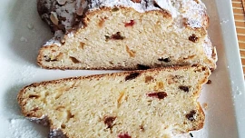 Vánočka 3 hodiny kynutá