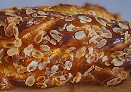 Vánočka s brusinkami