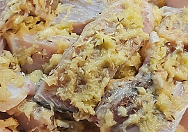 Vánoční kapr na česneku