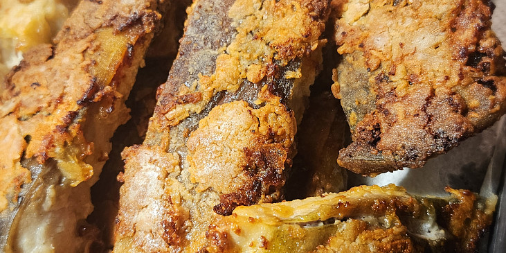 Vánoční kapr na česneku