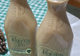 Vánoční karamelový likér (Karamelový vánoční likér)