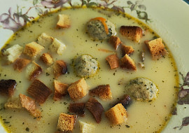 Houskové knedlíčky do rybí či zvěřinové polévky