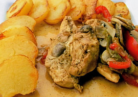 Ostré kuřecí maso se zeleninou