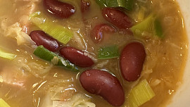 Chalupářská zimní fazolačka