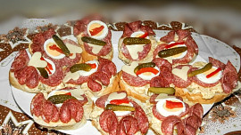 Chlebíčková domácí veka