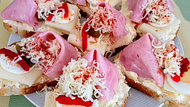 Chlebíčková domácí veka