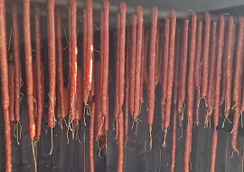 Frankfurterky (klobásky) (V udírně)