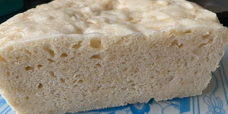 Kynutý knedlík bez lepku, mléka a vajec (hotový knedlík)