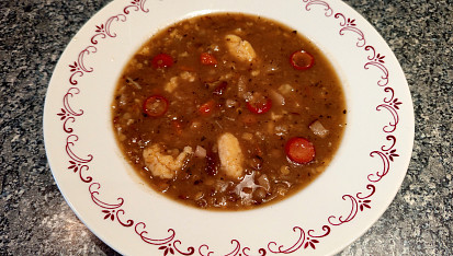 Čočková polévka s krupicovými nočky