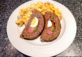 Sváteční plněná sekaná pečeně