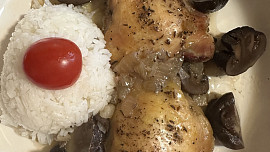 Kuřecí maso s houbami