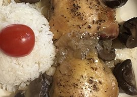 Kuřecí maso s houbami (Kuřátko na houbáchf ♥️ Rýží)