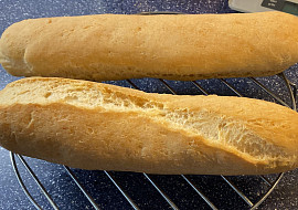 Veka/bageta/rohlíky bez lepku, mléka a vajec