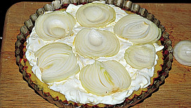 Bramborovo-cibulový koláč