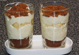 Krtkův pohár s tvarohovo-pudinkovým krémem