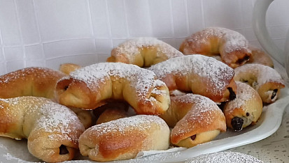 Kynuté rohlíčky s makovou náplní