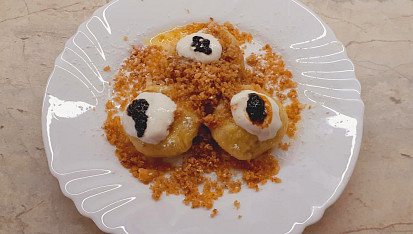 Ovocno-tvarohovo-strouhankové knedlíky