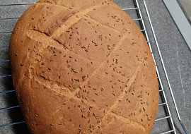 Domácí kmínový chleba