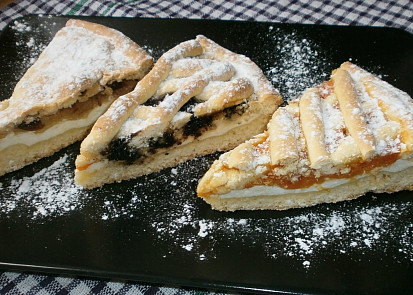 Linecký koláč s třemi náplněmi