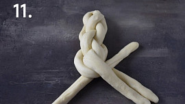 Vánoční vrkoče (vánočky ze čtyř pramenů)