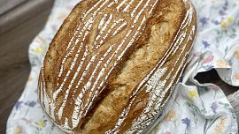 Domácí kmínový chleba přes noc