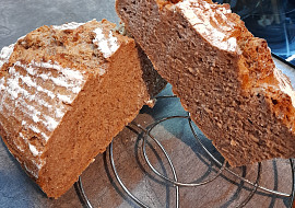 Celozrnný chleba se záparou