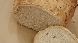 Jednoduchý domácí chleba