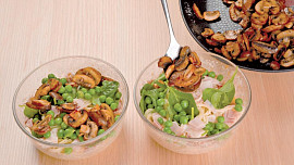 Zapékaná těstovinová hnízda