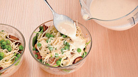 Zapékaná těstovinová hnízda