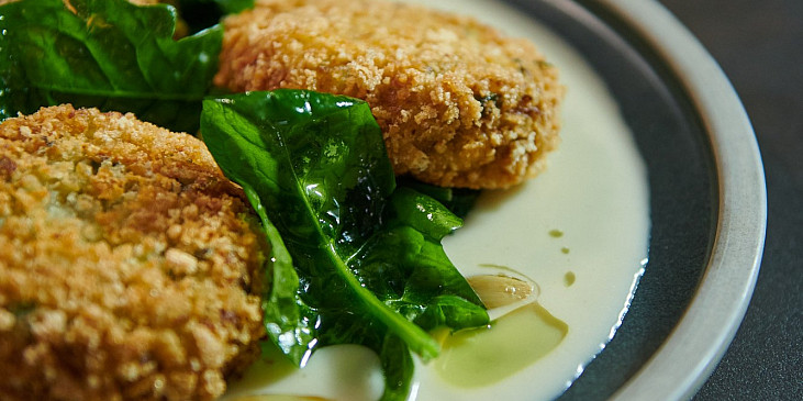 Bramborové karbanátky s modrým sýrem podle Marka Fichtnera