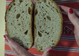 Kváskový kmínový chléb