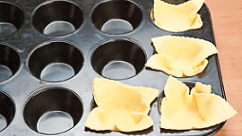 Domácí paštika v košíčku z listového těsta