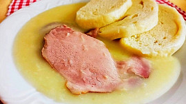 Křenová omáčka s uzeným