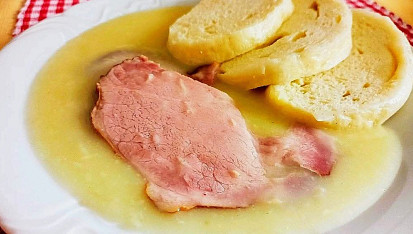 Křenová omáčka s uzeným