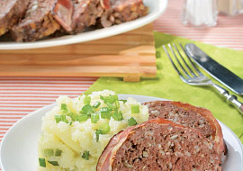 Nastavovaná sekaná s kroupami