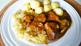 Vepřové výpečky se zelím podle babičky