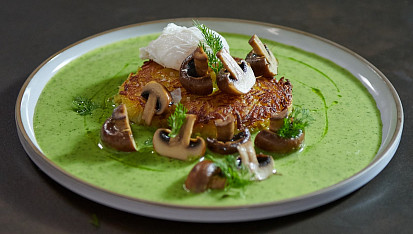 Bramborové rösti s koprovou omáčkou podle Marka Fichtnera