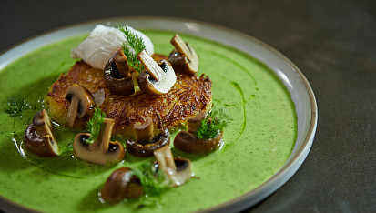 Bramborové rösti s koprovou omáčkou podle Marka Fichtnera