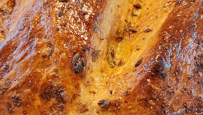 Domácí kmínový chleba