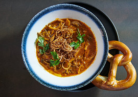 Guláš z hlívy podle Marka Fichtnera