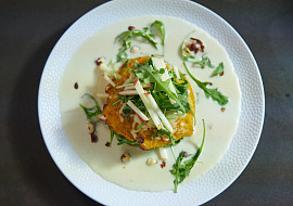 Slané dýňové lívance s omáčkou z podmáslí podle Marka Fichtnera