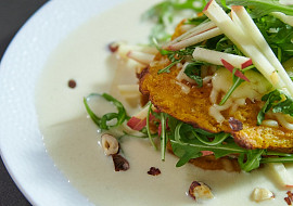 Slané dýňové lívance s omáčkou z podmáslí podle Marka Fichtnera