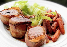 Vepřová panenka s česnekem, zázvorem a hebkou bramborovou kaší